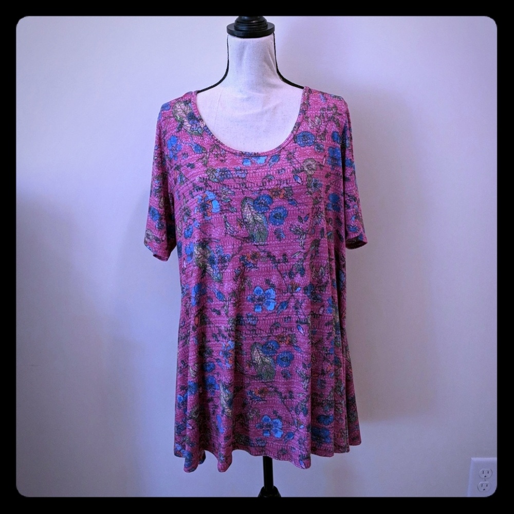 LuLaRoe Perfect Tee 2X